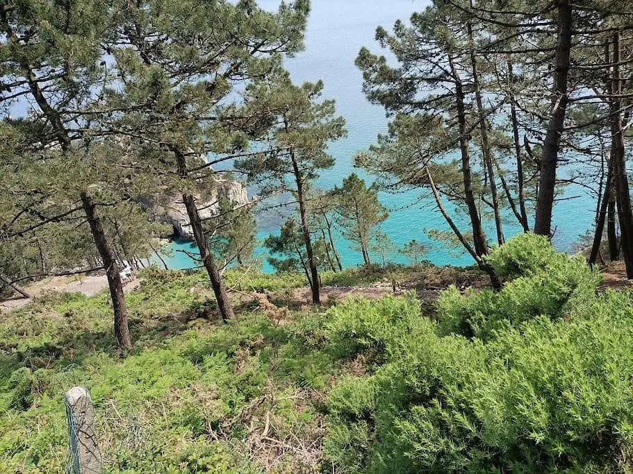 Maison De Vacances Ty Zoizos A 250 M De La Plage Plouescat 0*,  France