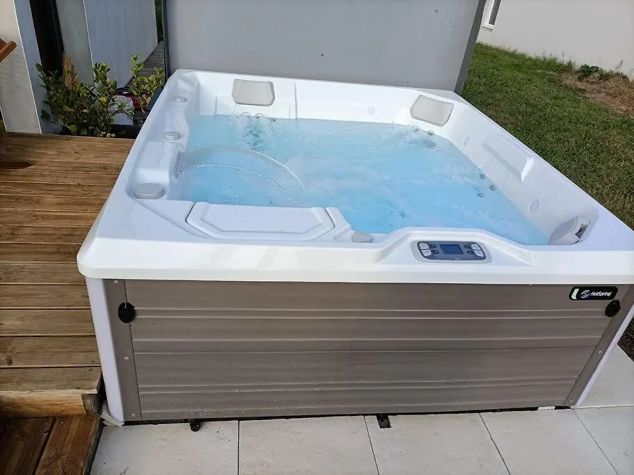 Maison De Vacances Ty Zoizos A 250 M De La Plage Plouescat Holiday home